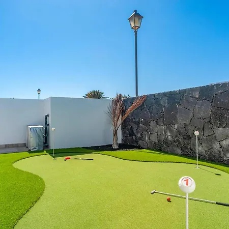 Villa Artenara By *